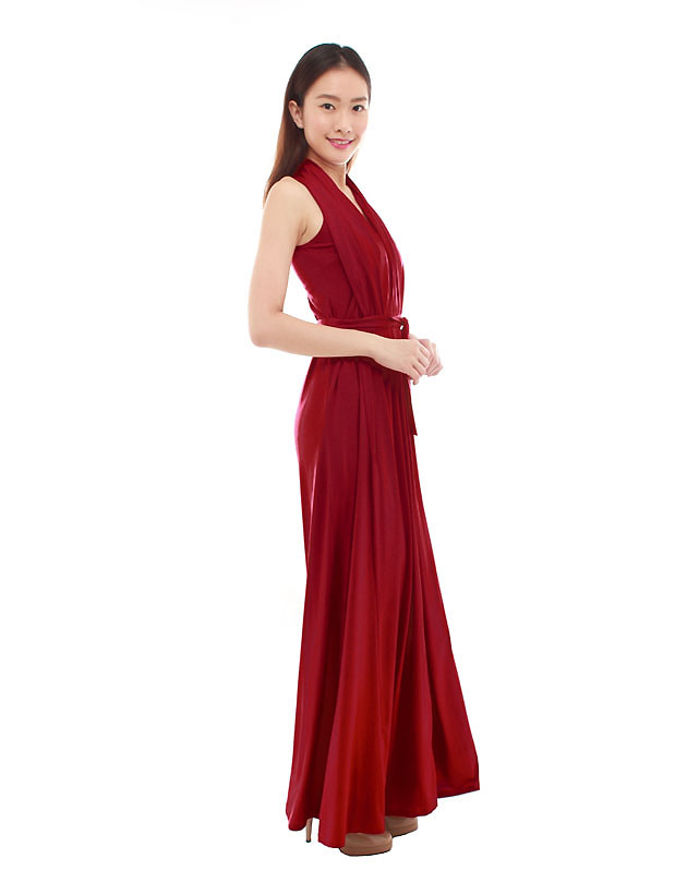 Marilyn Maxi Dress in Maroon